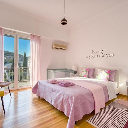 Royal Embassy Apartment Atene Esterno foto